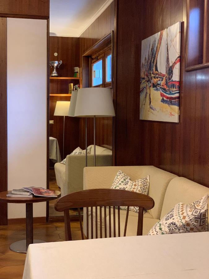 Hotel Apeneste Маттината Экстерьер фото
