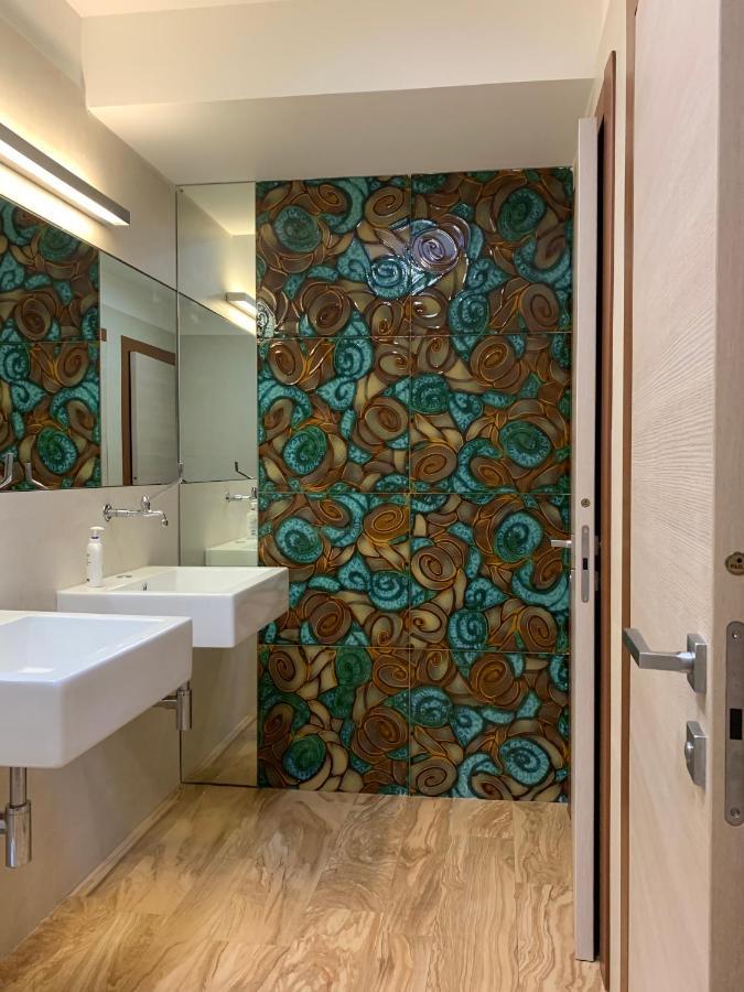 Hotel Apeneste Маттината Экстерьер фото