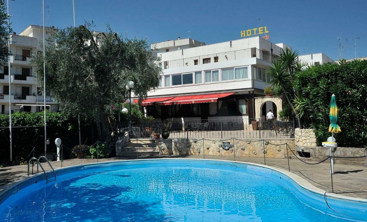 Hotel Apeneste Маттината Экстерьер фото